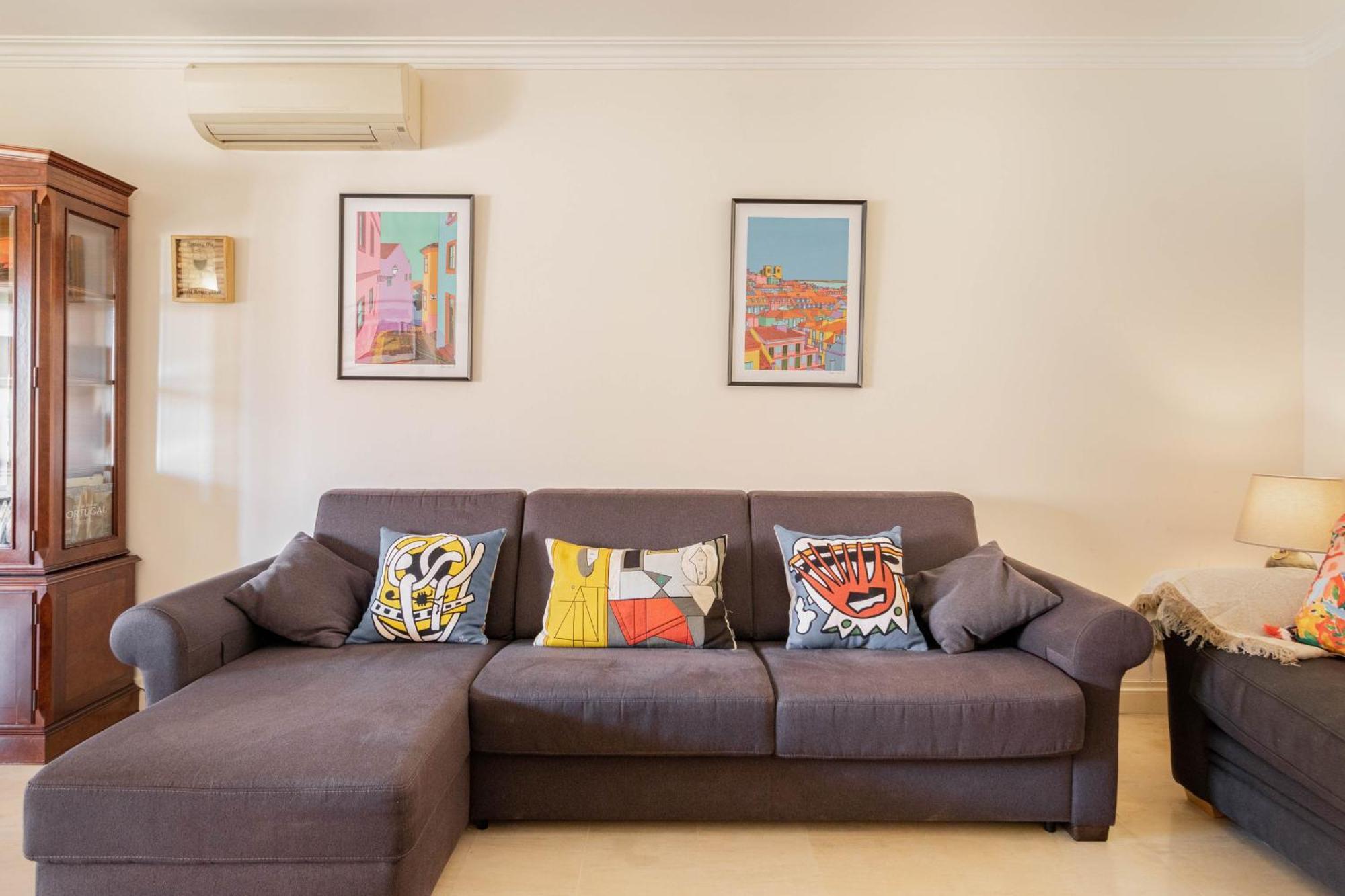 Central Cascais Apartment With Private Parking Экстерьер фото