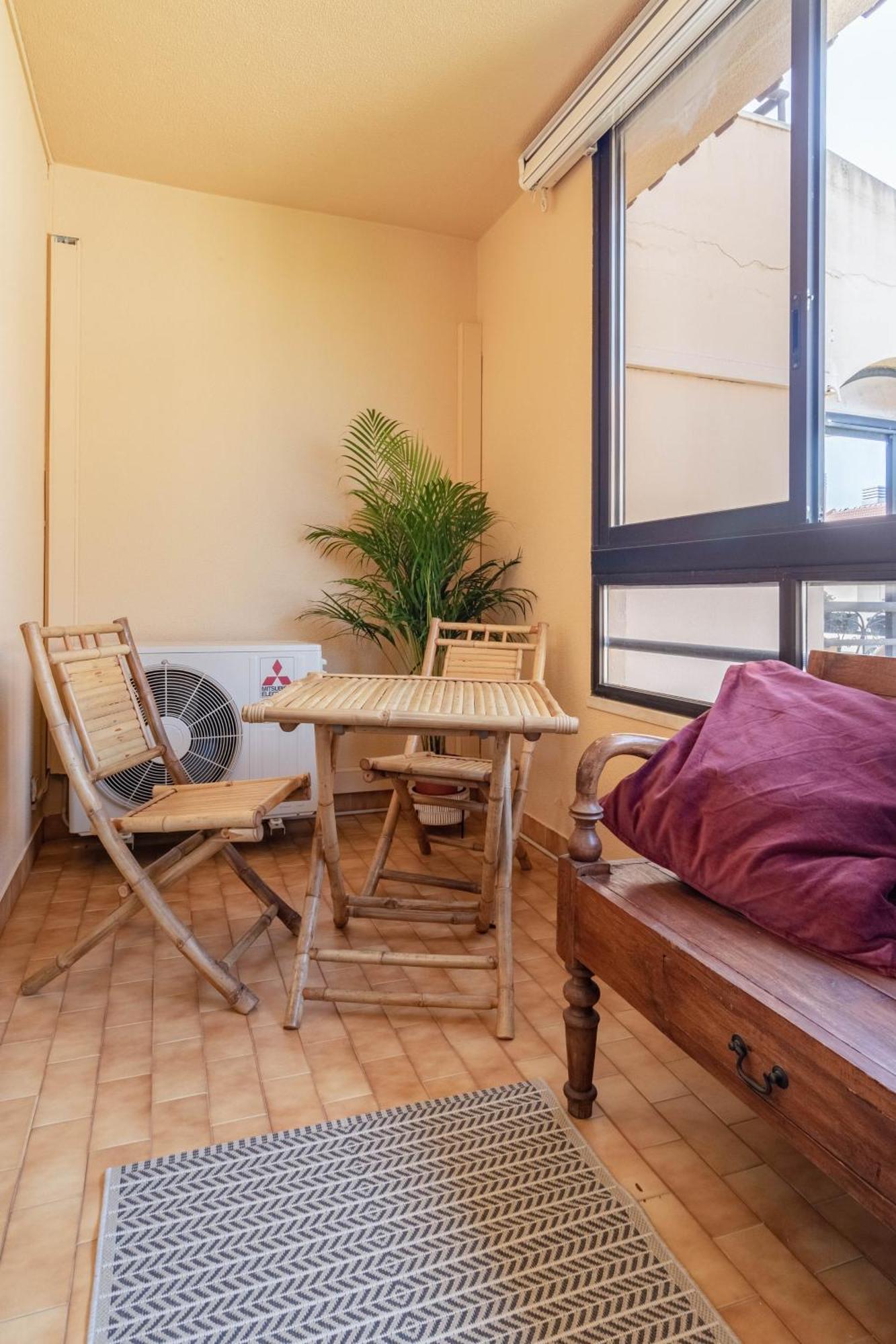 Central Cascais Apartment With Private Parking Экстерьер фото